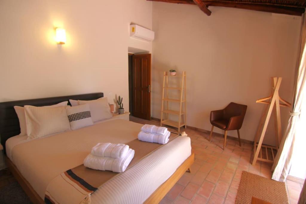 Vila Lobo Algarve Santa Bárbara de Nexe Exterior foto